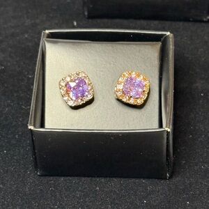 NEW IN BOX.  AVON ‘LOVE AT FIRST SIGHT’ CZ STUD EARRINGS Rose Goldtone
